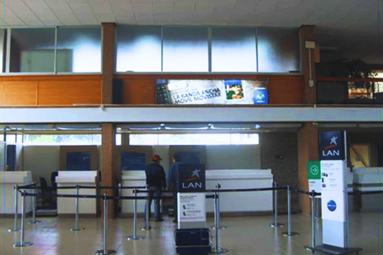 Hall Counters - Aeropuerto Osorno