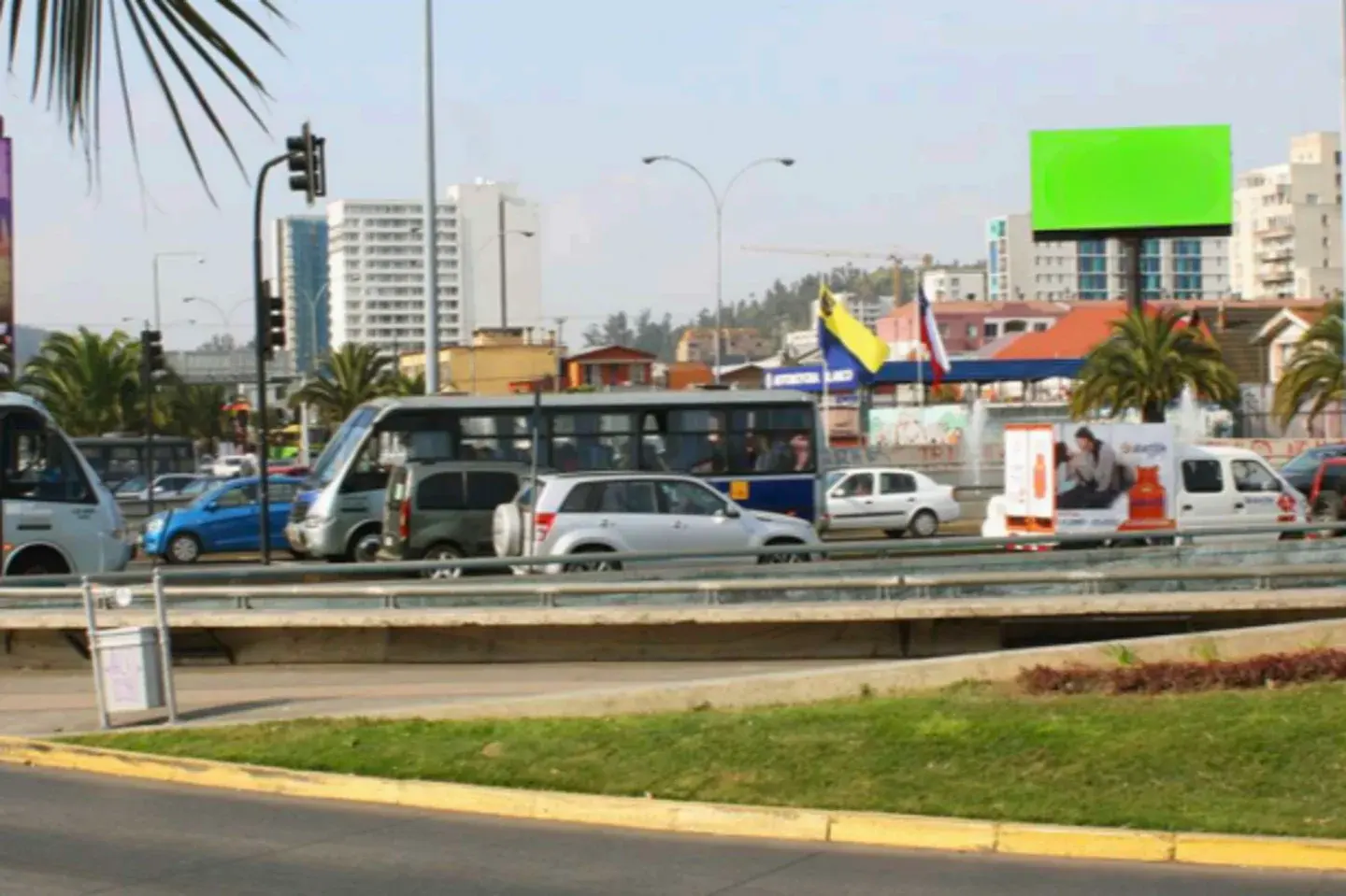 Av. Paicaví Esq. Los Carrera