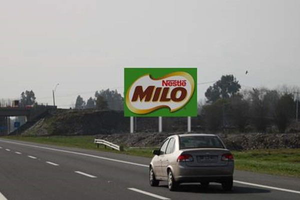 Letrero publicitario autopista del maipo