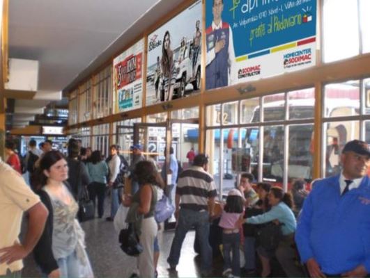 Foto de Adhesivos Hall Central  - Valparaíso