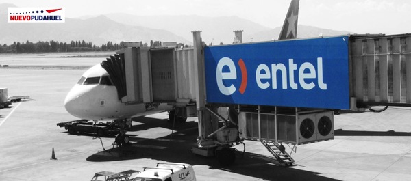 Foto de Manga Embarque / Llegada, Zona de Embarque / Llegada - Aeropuerto Santiago