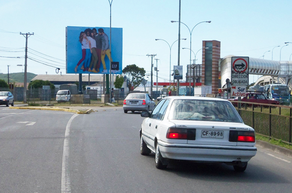 Foto de Autopista Concepcion Thno, frente Mall Plaza del Trebol y Hotel Radisson cara hacia Talcahuano