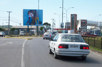 Autopista Concepcion Thno, frente Mall Plaza del Trebol y Hotel Radisson cara hacia Talcahuano