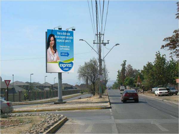 Foto de Avenida Consistorial con nueva Quilin- Peñalolén